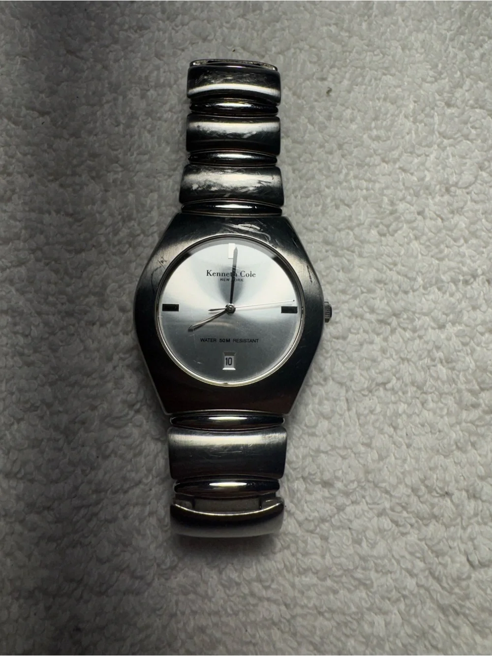 Kenneth Cole Unisex Adults KC3122 Silver Tone 34mm Quartz Analog Watch 7